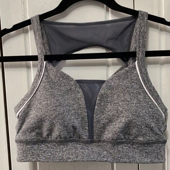 ZELLA Gray Sports Bra size Small - Picture 1 of 8